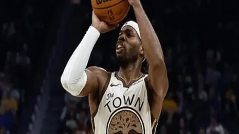 曼联今夏力追奥斯梅恩，欧冠引援视球员实力为尊